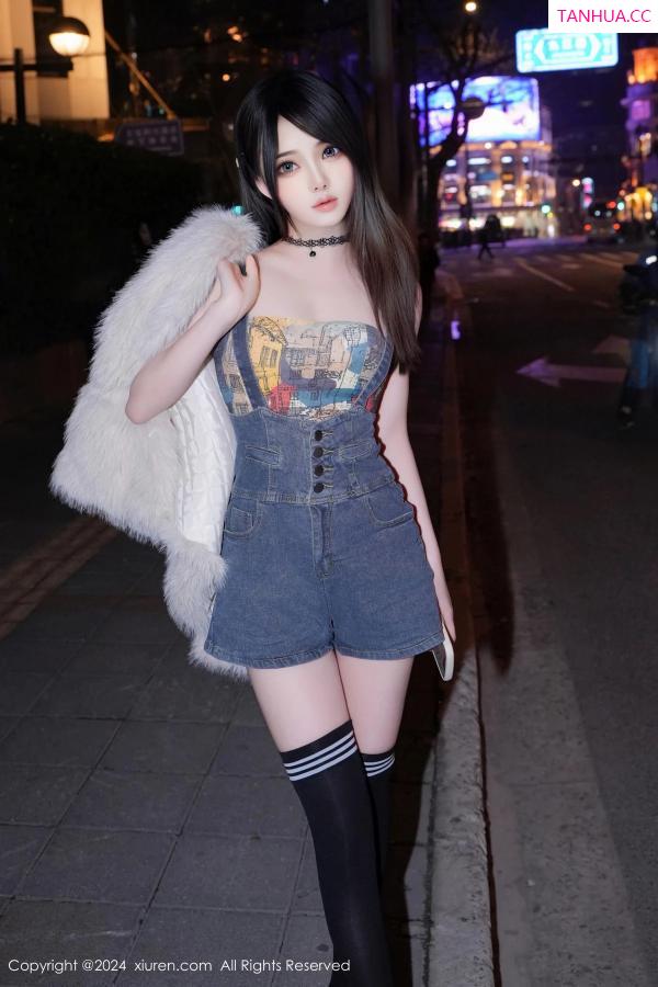   [XiuRen]高清写真图 2024.05.09 No.8508 林月月 黑丝美腿第2张图片